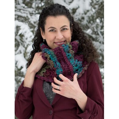 Mulberry Lace Cowl