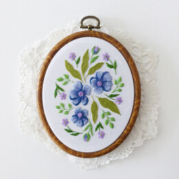 Tamar Purple Blossom Embroidery Kit - 4in