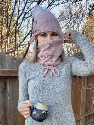 Sincerely Amanda Hat and Cowl