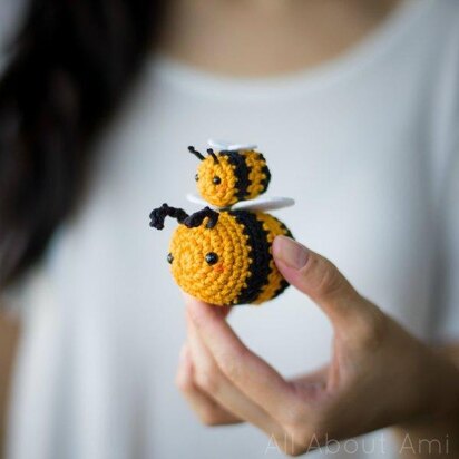 Amigurumi Bees