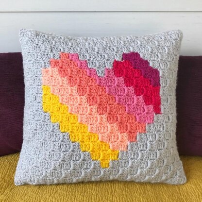Love Heart c2c Cushion