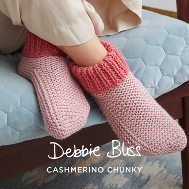 Cosy Slipper Socks - Knitting Pattern For Women in Debbie Bliss Cashmerino Chunky by Debbie Bliss