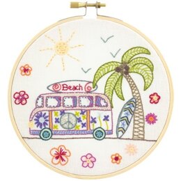Un Chat Dans L'Aiguille Road Trip in Miami Embroidery Kit