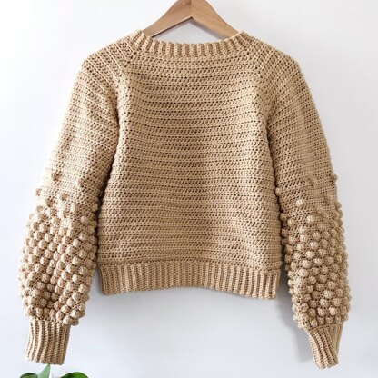 Berry-Dipped Raglan Crochet pattern by Little Golden Nook | LoveCrafts