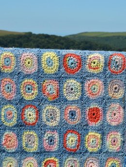 CIRCLES Crochet Blanket