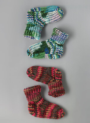 Chunky Cosy Socks - Free Knitting Pattern for Women in Paintbox Yarns Chunky Potts by Paintbox Yarns