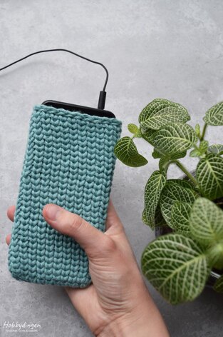 Knitted Phone Case