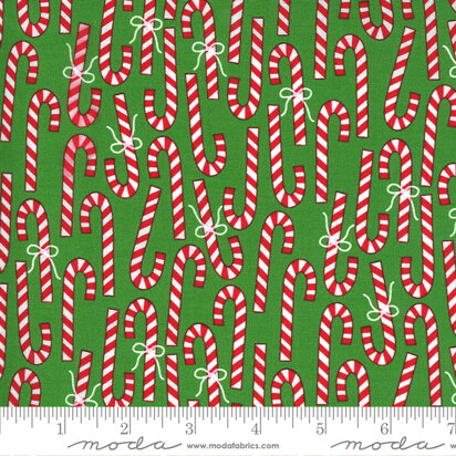 Moda Fabrics Merry & Bright - 22402-12 Green