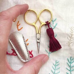Sublime Stitching Lilliput Mini Embroidery Scissors