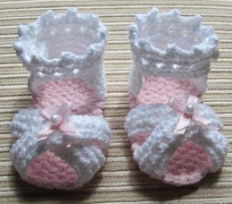 KNITTED SANDALS WITH RIBBON BOWS 0-3, 3-6, 6-9 MONTHS