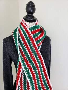 The Classic Christmas Scarf