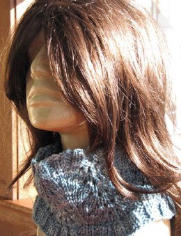 Boothbay Cowl