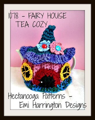 1078-FAIRY HOUSE Tea Cozy