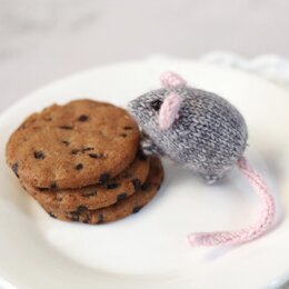 Mouse Knitting Pattern - Knitted Mouse