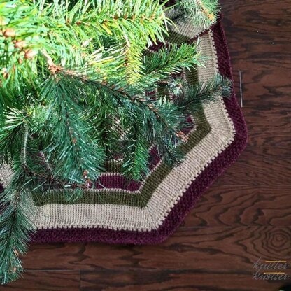 Utsav Christmas Tree Skirt