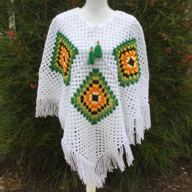 CLEARANCE SALE....Crochet poncho wool poncho off white poncho pointed fringed poncho
