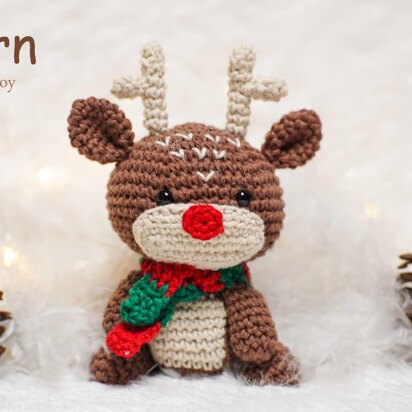 Reindeer amigurumi crochet