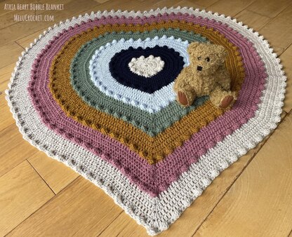 Atria Heart Bobble blanket