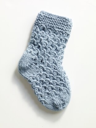 Eyelet Socks in Lion Brand Wool-Ease - 70243A