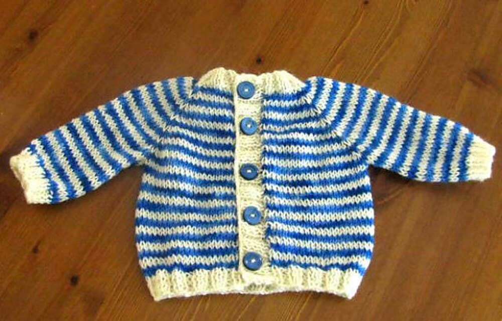 Basic Raglan Baby Cardigan Sweater Knitting pattern by Keya Kuhn