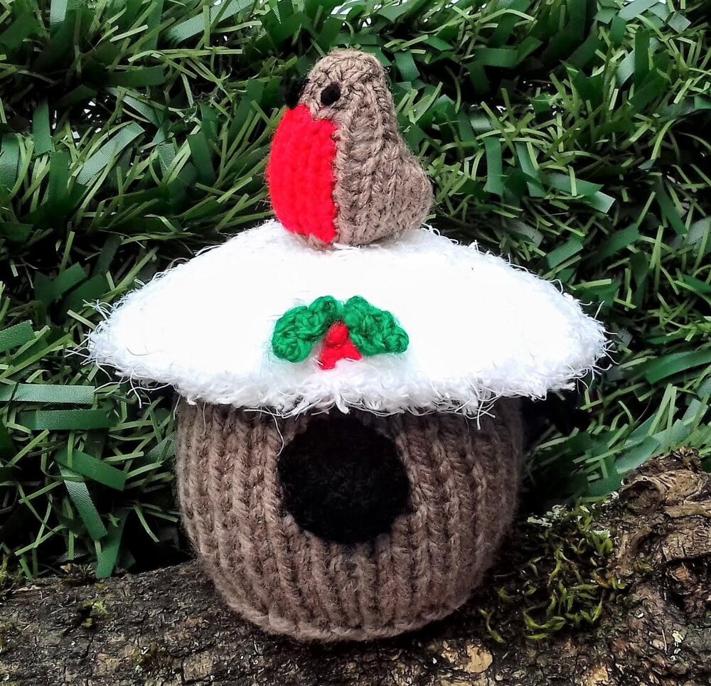 Christmas Robin Birdhouse Chocolate Orange Cover Knitting pattern by