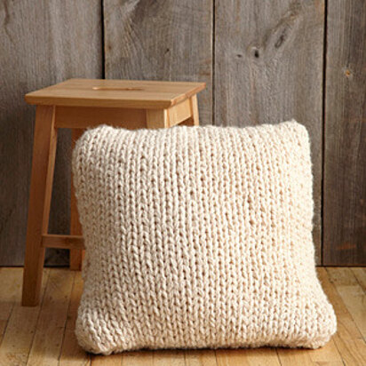Big Stitch Pillow in Lion Brand Wool-Ease Thick & Quick - L0131AD