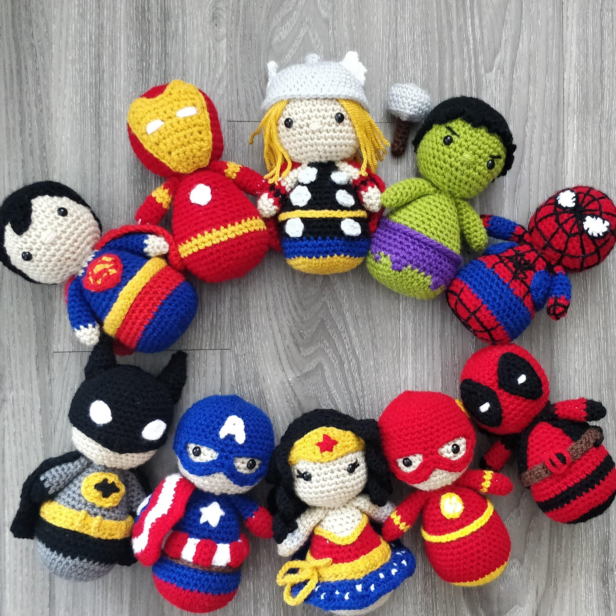 Spider-man comic book hero Marvel crochet toy Amigurumi superhero