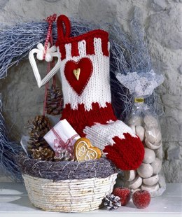 Decorative Christmas Socks with Heart in Schachenmayr Boston - 5833A