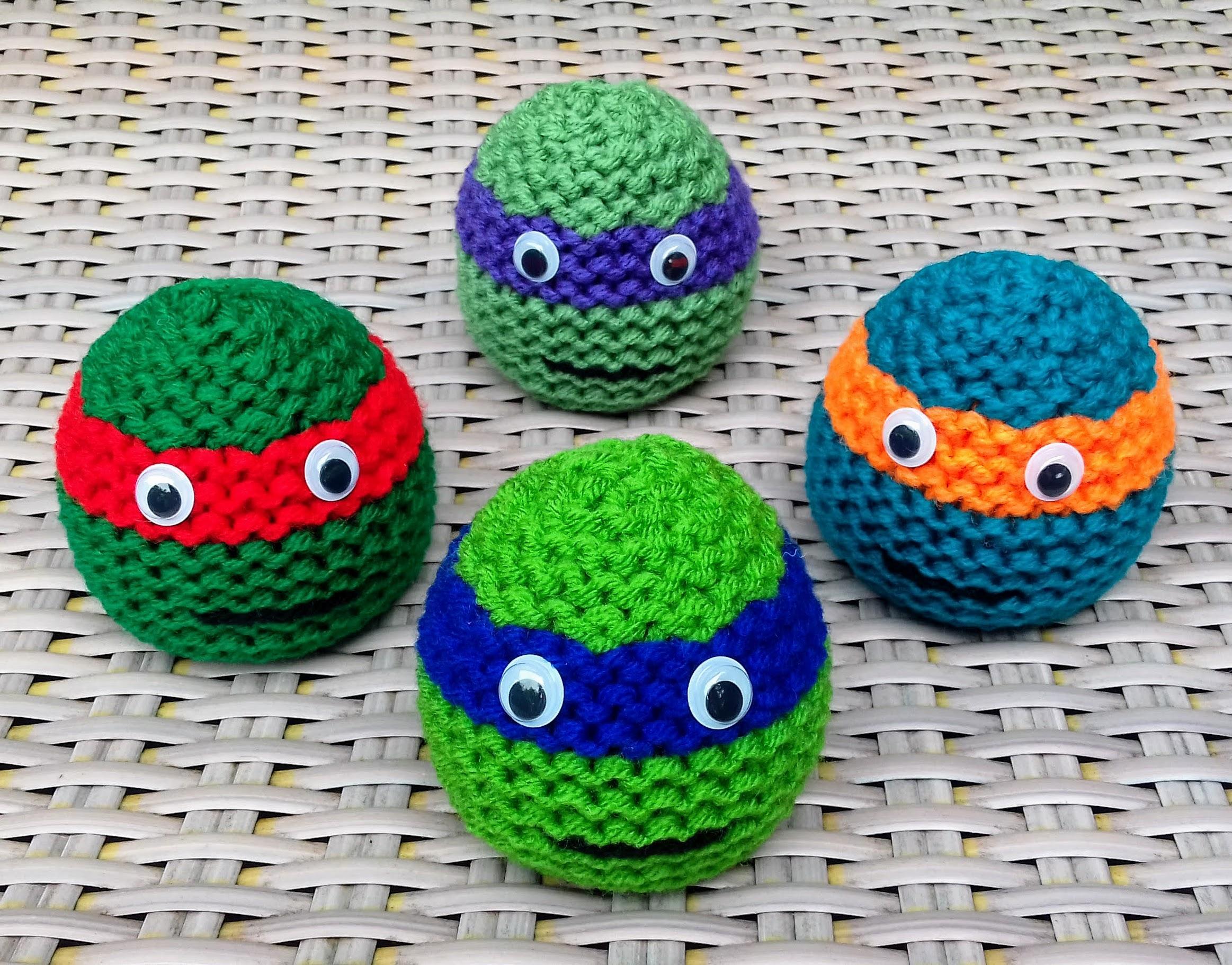 Knitting Pattern-Emoji ispirato CHOCOLATE ORANGE Copertura/7 cm giocattolo 