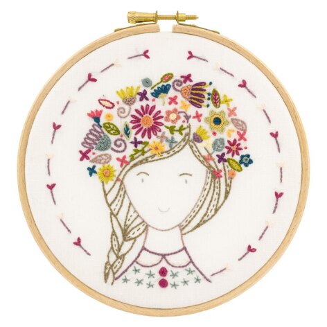 Un Chat Dans L'Aiguille Flower Girl Printed Embroidery Kit