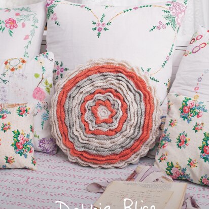 "Petal Power Cover" - Crochet Pattern For Home in Debbie Bliss Cashmerino Aran - DBS059