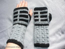 Dalek-Inspired Fingerless Gloves