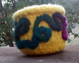 Snippets Catcher Felted Bowl