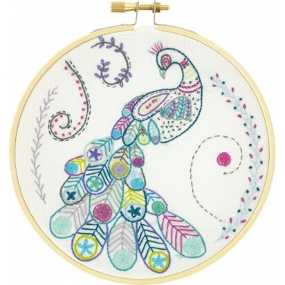 Un Chat Dans L'Aiguille Proud As a Peacock Embroidery Kit