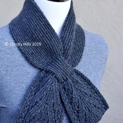 Everest Scarf ( Keyhole / Ascot / Pull-Through / Vintage / Stay On Scarf Knitting Pattern )