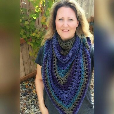 Sonoma Triangle Shawl Scarf Crochet pattern by In Stitches