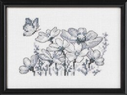 Permin Marguerits Cross Stitch Kit - 12 x 17 cm