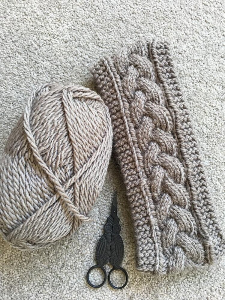Cable Headband Knitting pattern by StaceysKnitwits