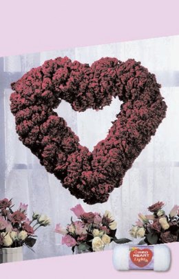 Valentine Wreath in Red Heart Light & Lofty - LW1300