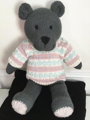 Plain Bear Pattern with Jumpers