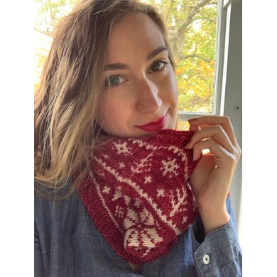 Hygge Holidays Cowl