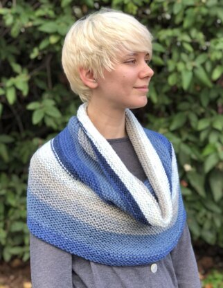 Big Garter Cowl in Plymouth Yarn Hot Cakes - F834 - Downloadable PDF