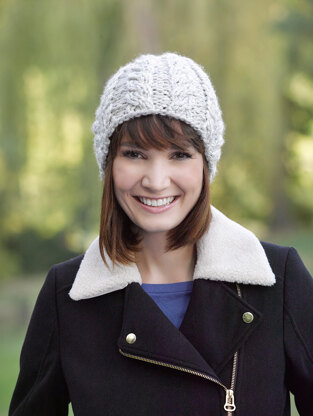 Cabled Hat in Lion Brand Heartland - L32234