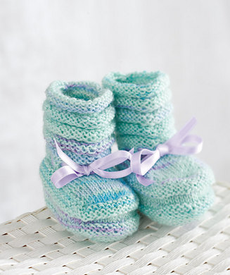 Love knitting patterns baby