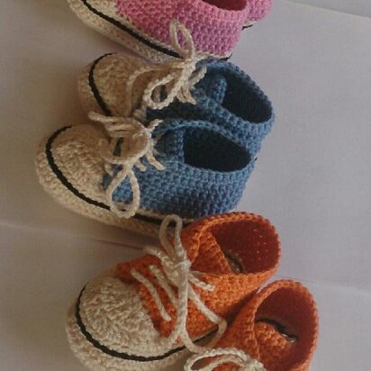 High Top Style Crochet Booties 0-3_3-6 months
