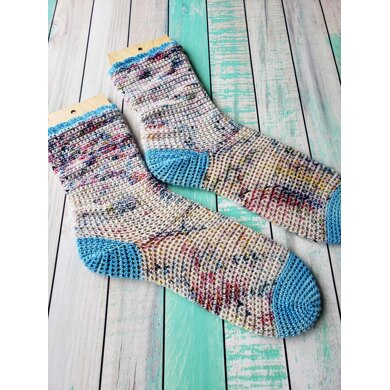 Bahzeek crochet socks