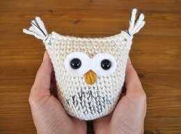 Hedwig the snow owl