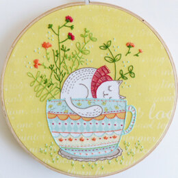Tamar Sweet Dreams Embroidery Kit - 8in