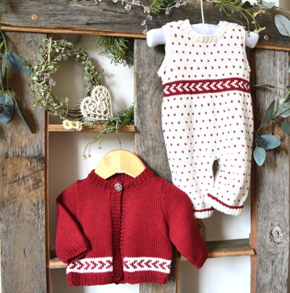 Babies 'First Christmas' Outfit - P026