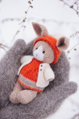 Knitted Bunny Pattern.